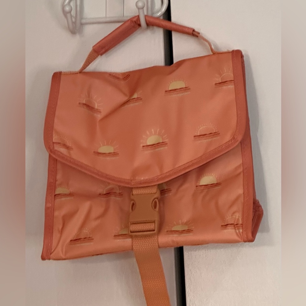 NWT Thirty One Fold Over Lunch Bag. Pattern Morning Rays. - Picture 2 of 9